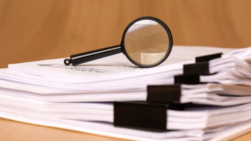 Magnifying glass